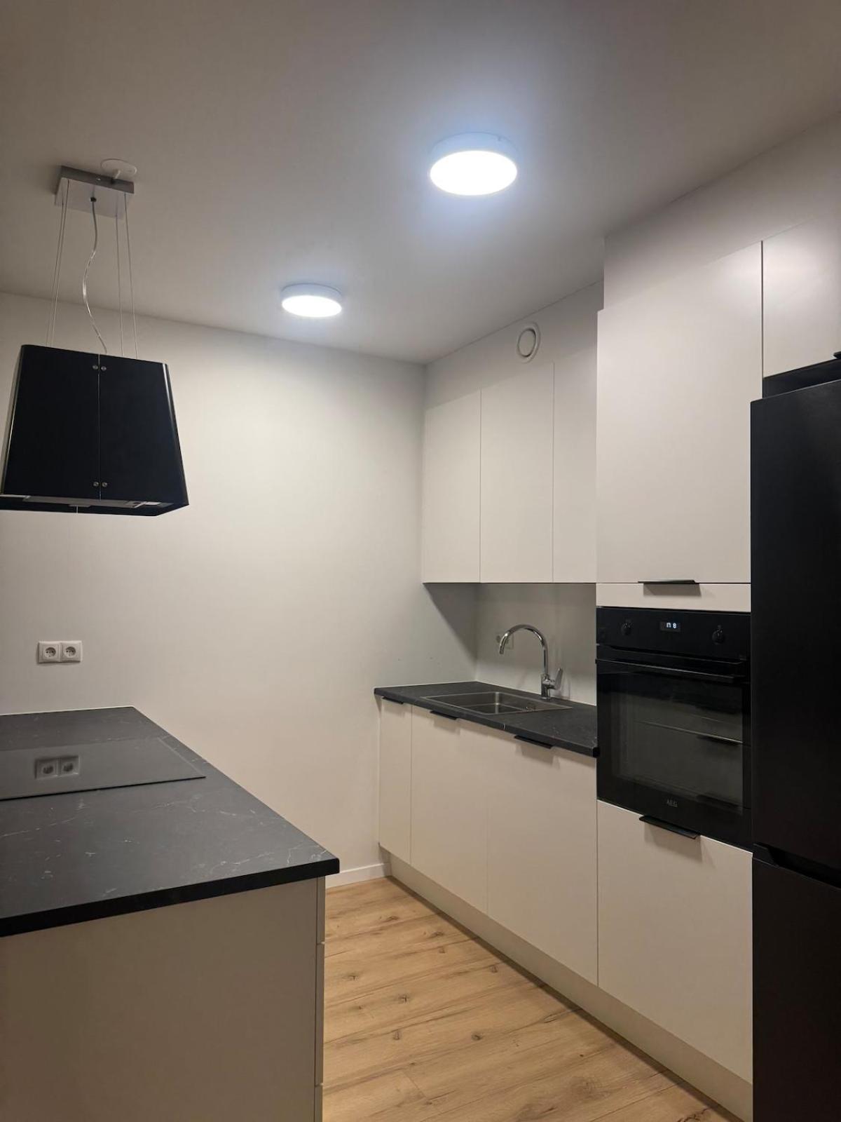 Minimalistic, Flat, Kopavogur Leilighet Reykjavík Eksteriør bilde