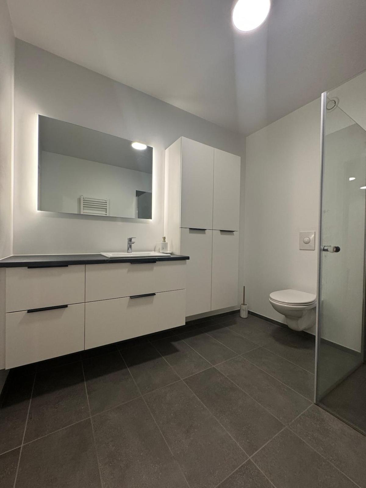 Minimalistic, Flat, Kopavogur Leilighet Reykjavík Eksteriør bilde